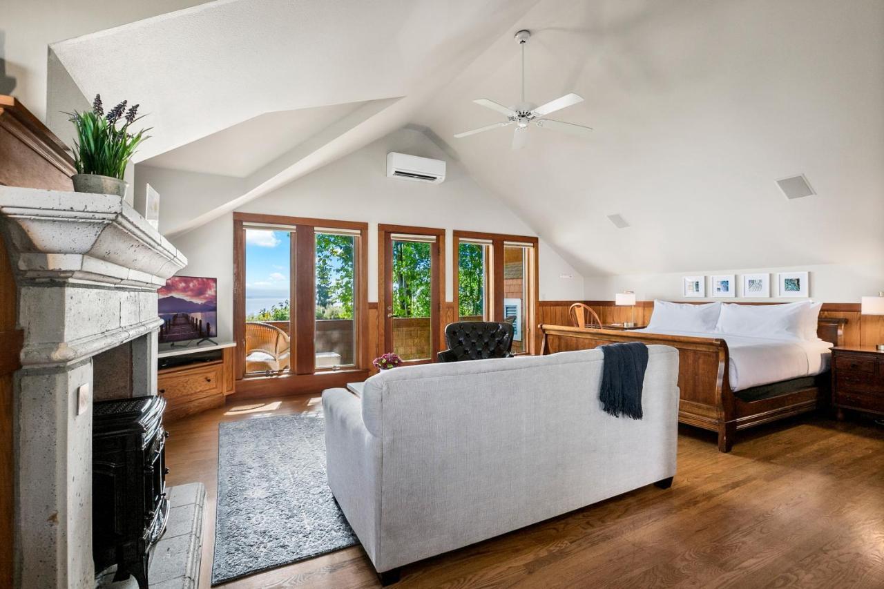 Saratoga Inn Langley Bagian luar foto