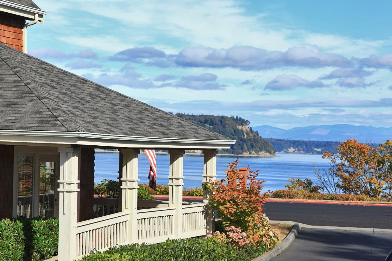 Saratoga Inn Langley Bagian luar foto